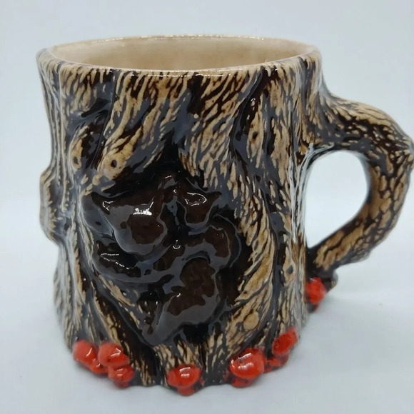 Koalas in a Tree Mugs Set of 2 - Picture 2 of 7